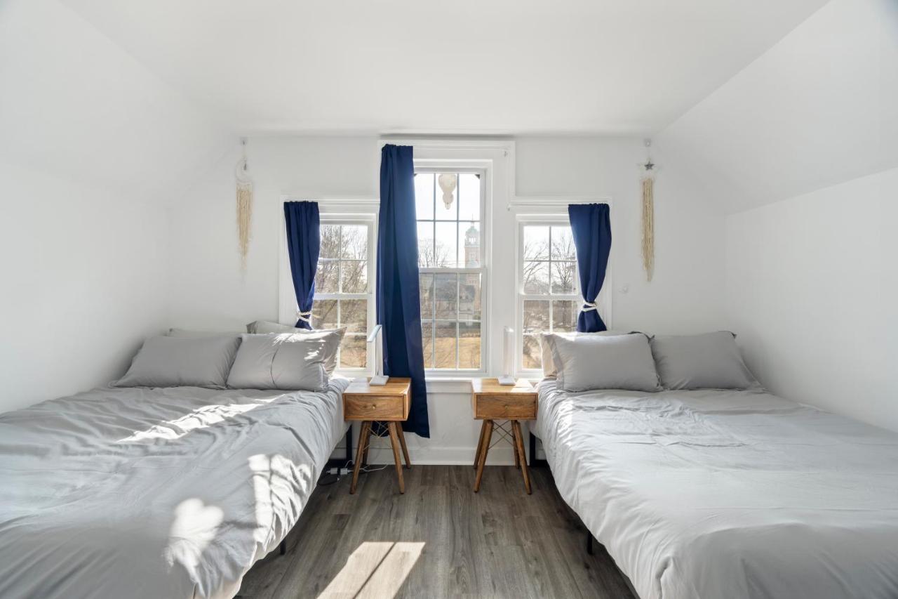 ニューヘイブンCozy Gem In The Heart Of East Rock With Free Parking Near Yale And Dtアパートメント エクステリア 写真
