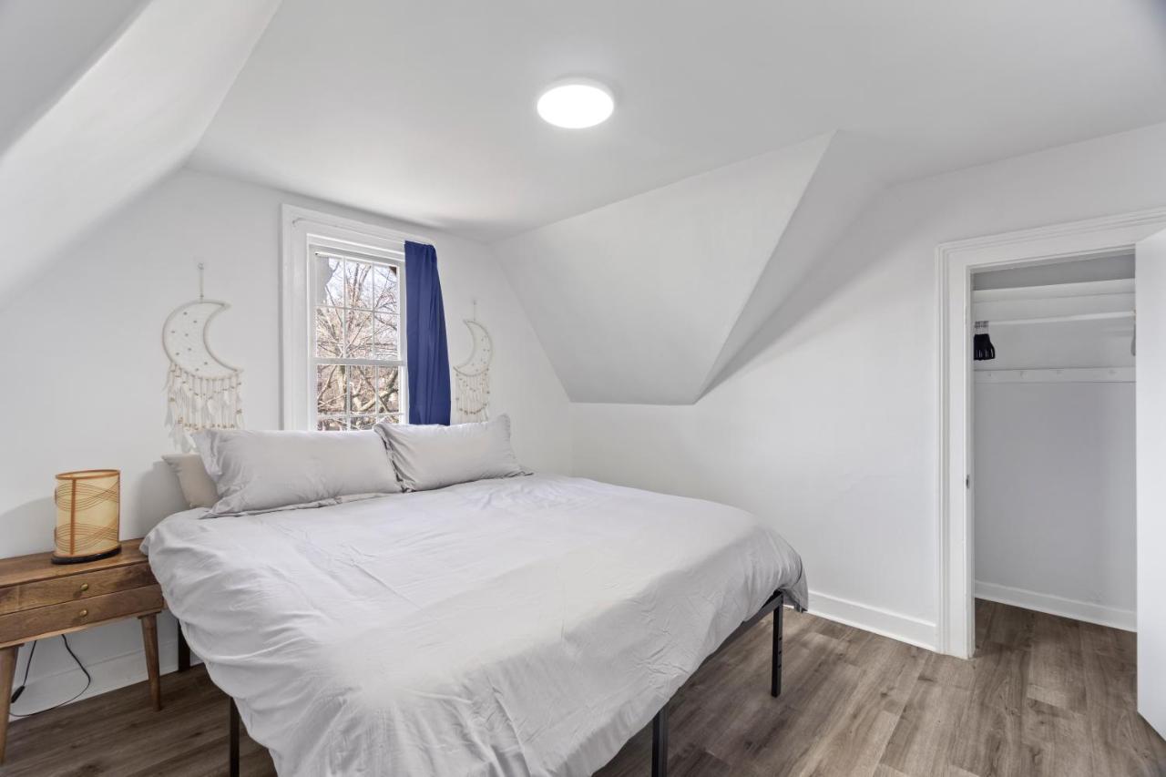 ニューヘイブンCozy Gem In The Heart Of East Rock With Free Parking Near Yale And Dtアパートメント エクステリア 写真