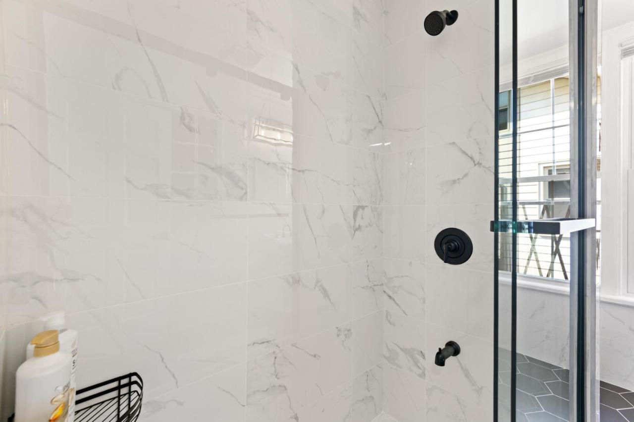 ニューヘイブンCozy Gem In The Heart Of East Rock With Free Parking Near Yale And Dtアパートメント エクステリア 写真